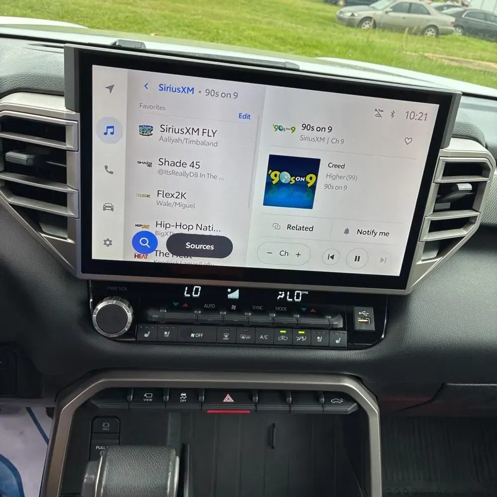 2025 Toyota Tundra Limited HV