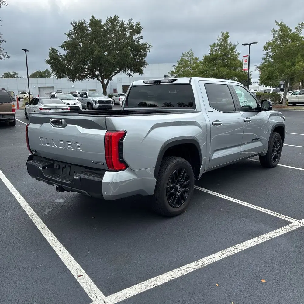 2025 Toyota Tundra Limited HV