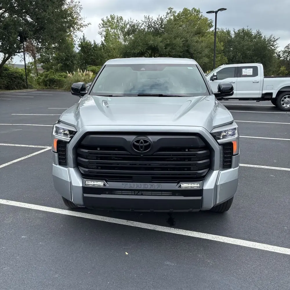 2025 Toyota Tundra Limited HV