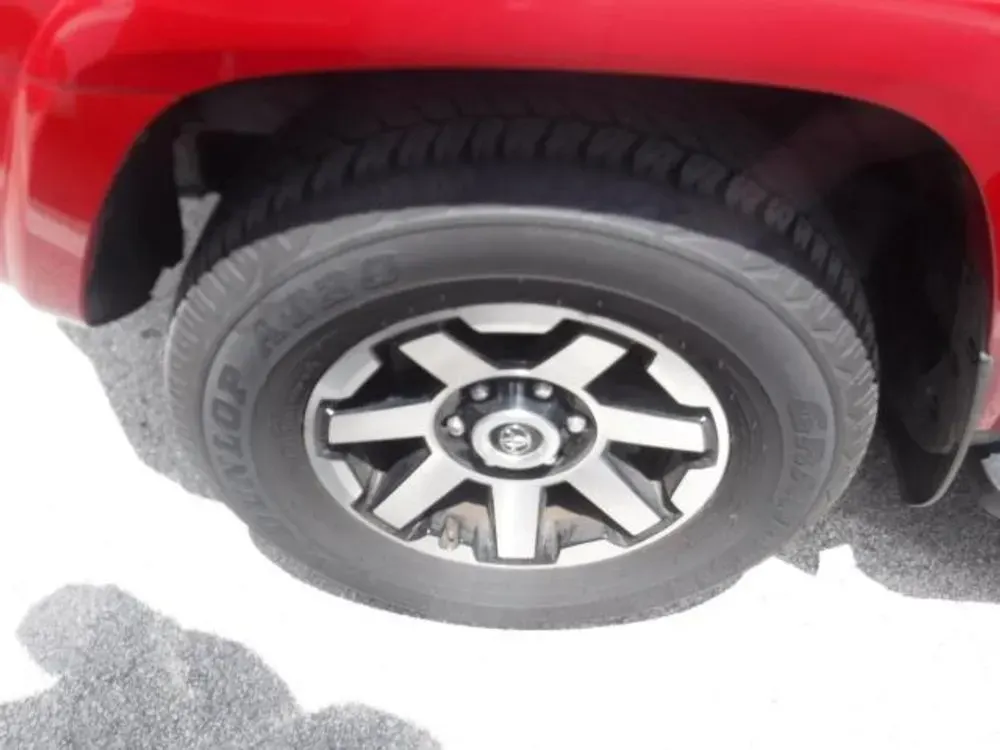 2024 Toyota 4Runner TRD Off Road
