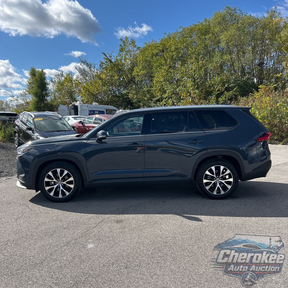2024 Toyota Grand Highlander Hybrid MAX Limited
