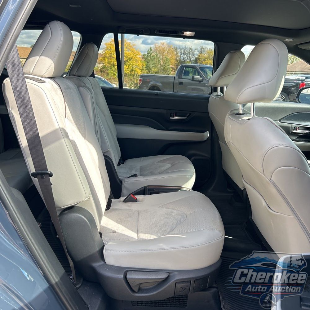2024 Toyota Grand Highlander Hybrid MAX Limited
