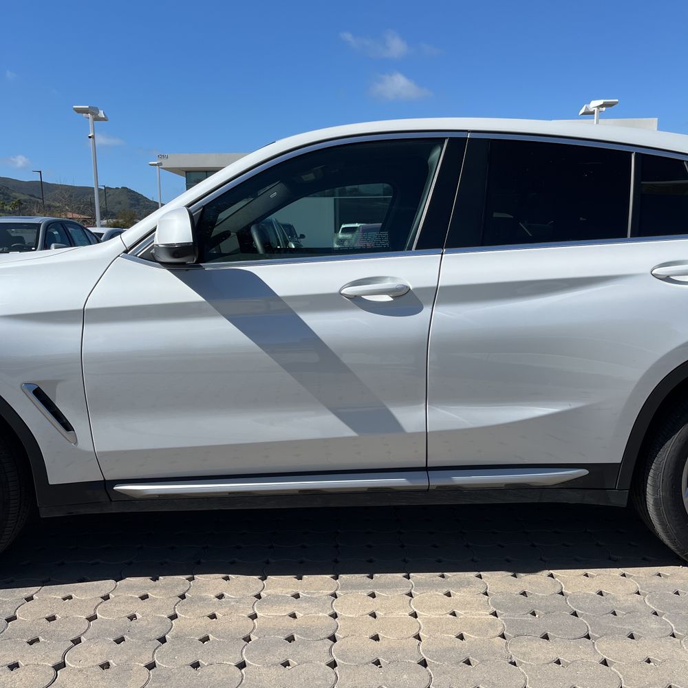 2025 BMW X4 XDrive30i