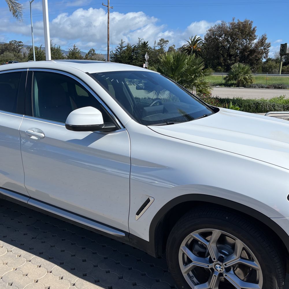 2025 BMW X4 XDrive30i