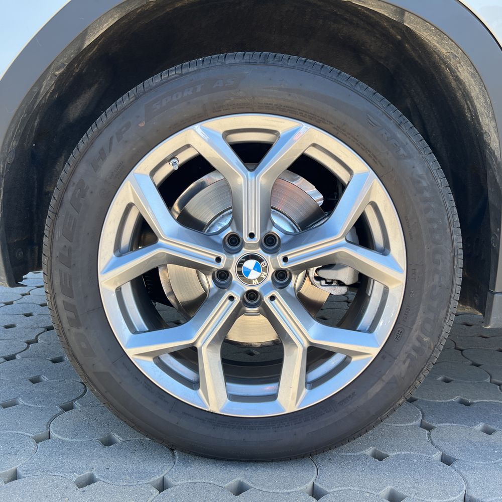 2025 BMW X4 XDrive30i