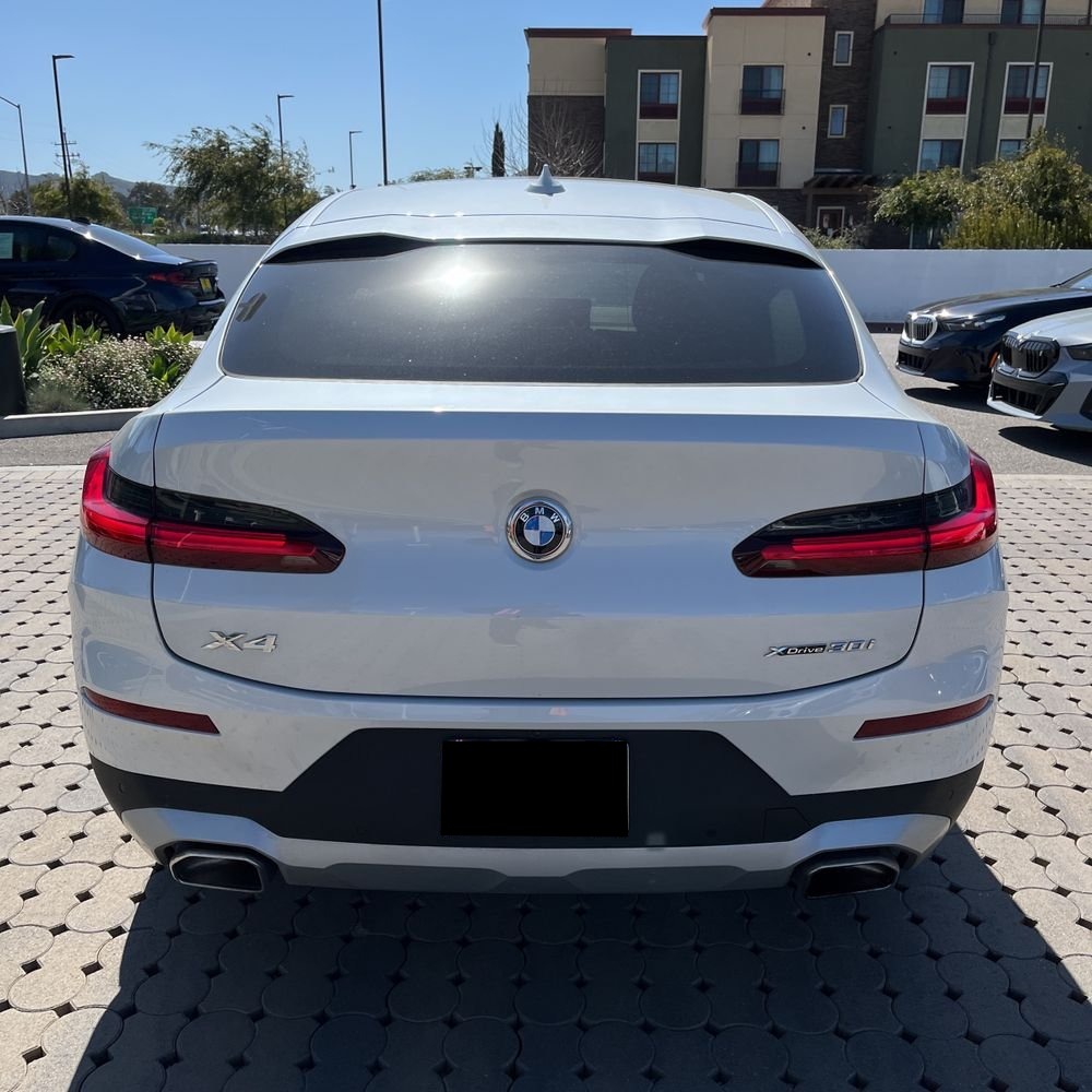 2025 BMW X4 XDrive30i