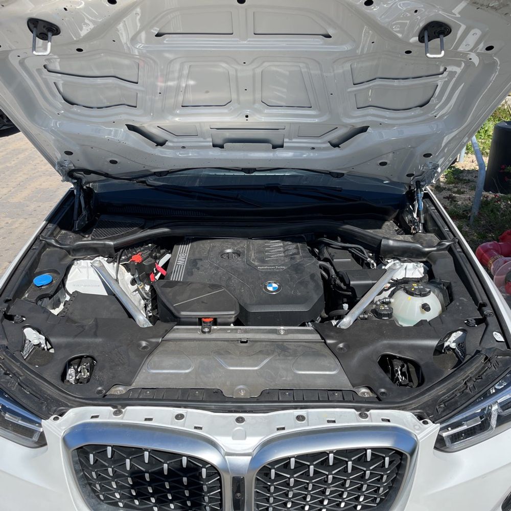 2025 BMW X4 XDrive30i