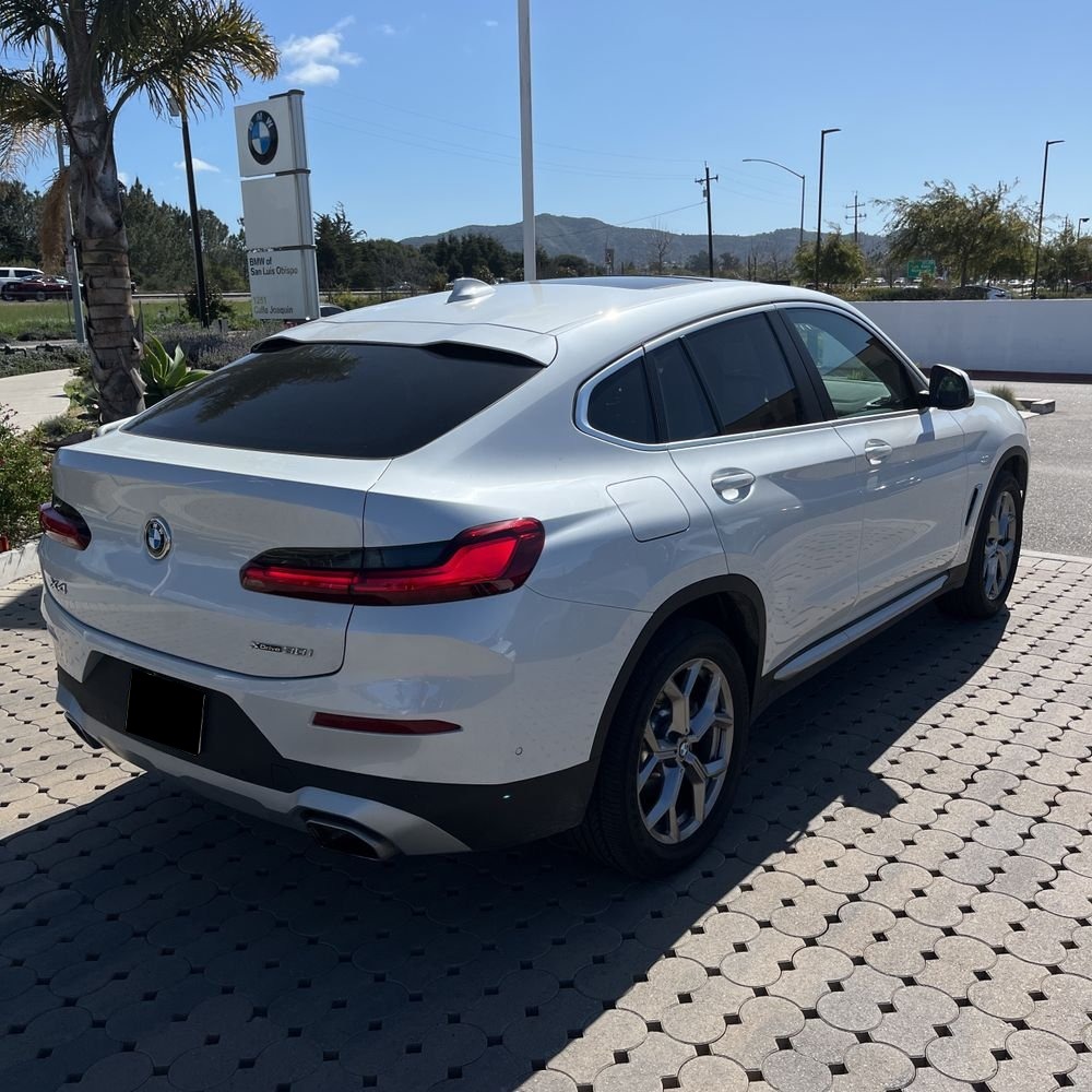 2025 BMW X4 XDrive30i