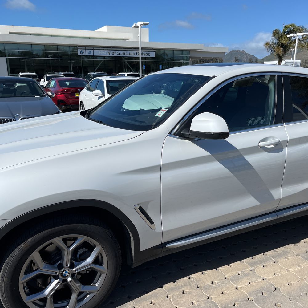 2025 BMW X4 XDrive30i