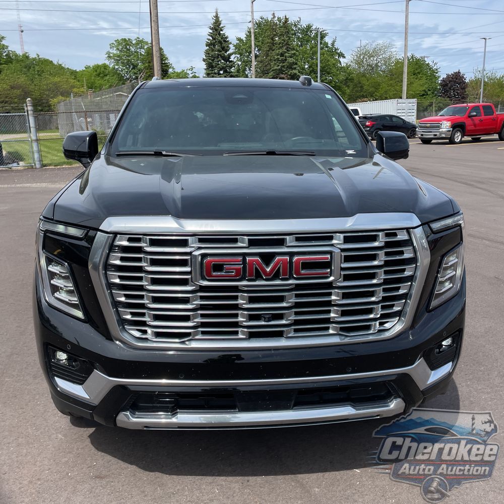 2025 GMC Yukon Denali