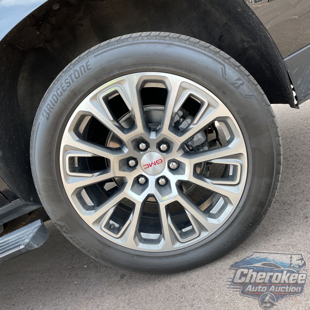 2025 GMC Yukon Denali