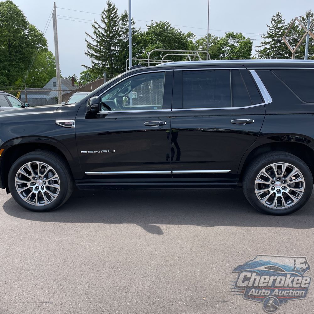 2025 GMC Yukon Denali