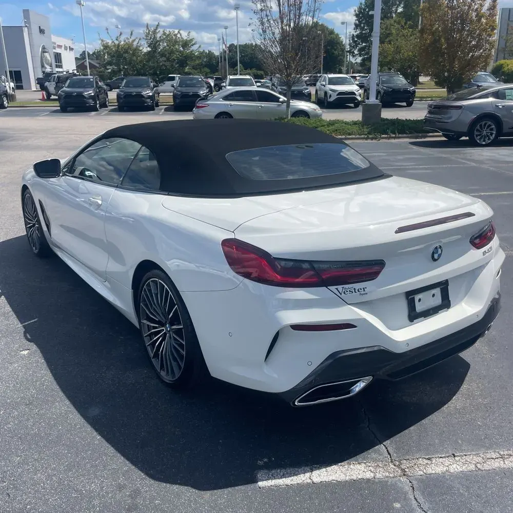 2022 BMW 8-Series 840i