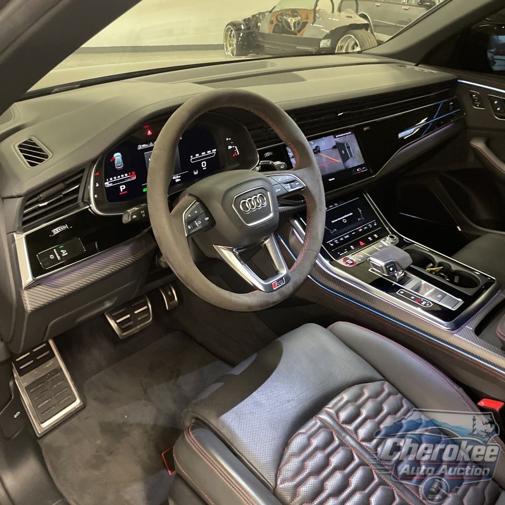 2023 Audi RS Q8
