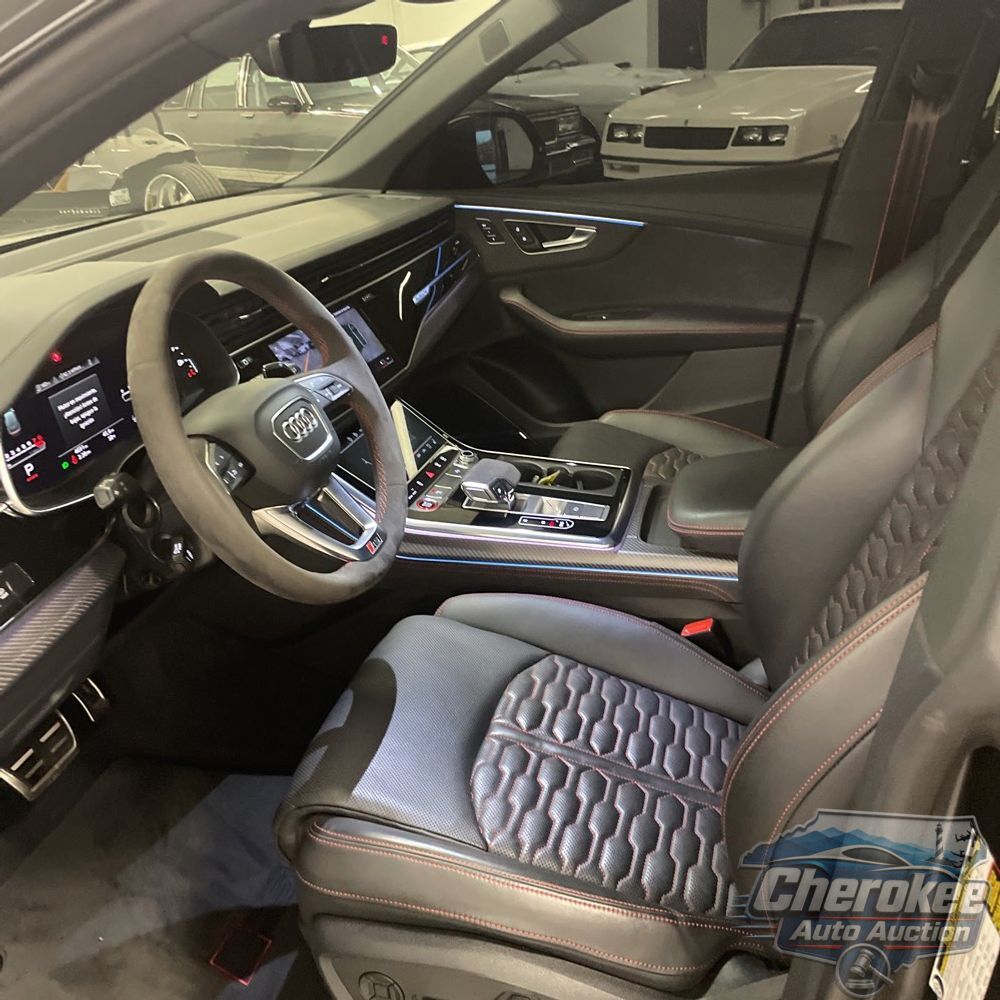 2023 Audi RS Q8