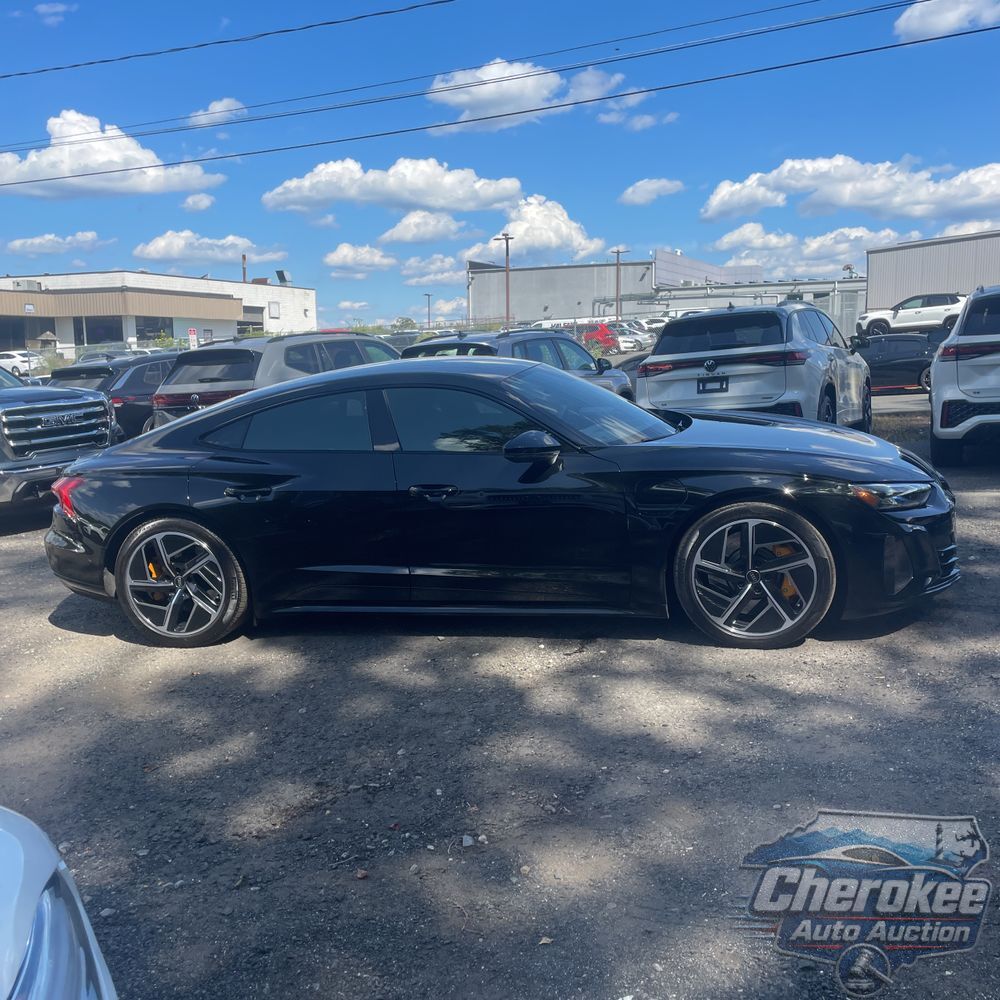 2023 Audi e-tron GT RS