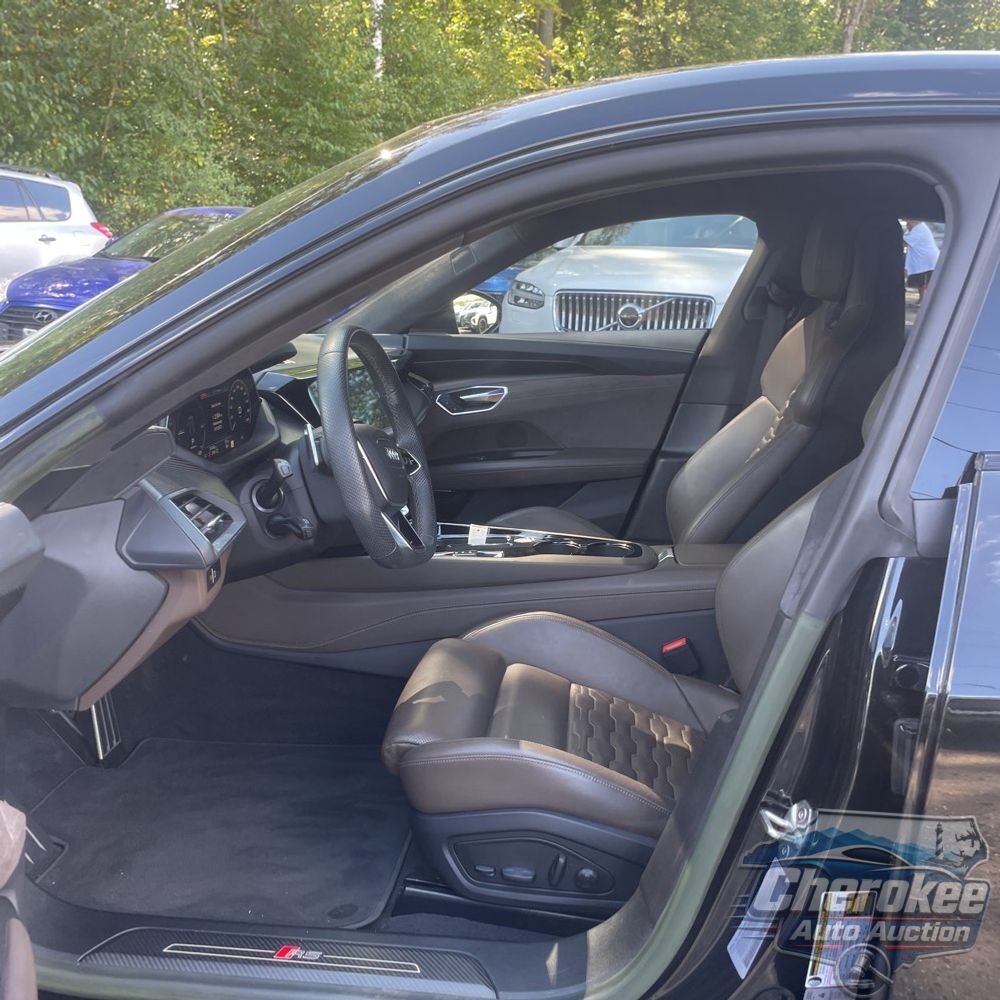 2023 Audi e-tron GT RS