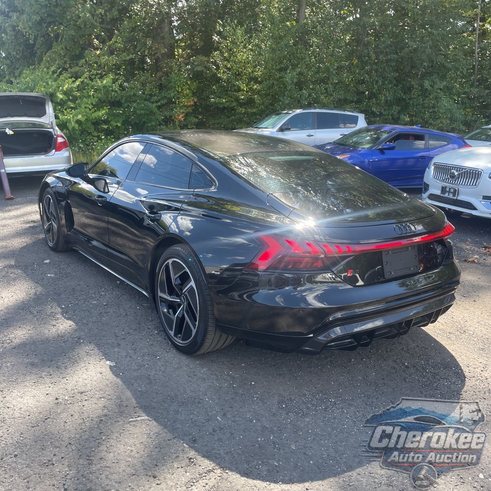 2023 Audi e-tron GT RS
