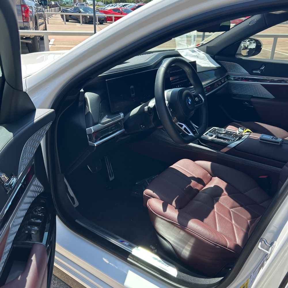 2023 BMW i7 xDrive60