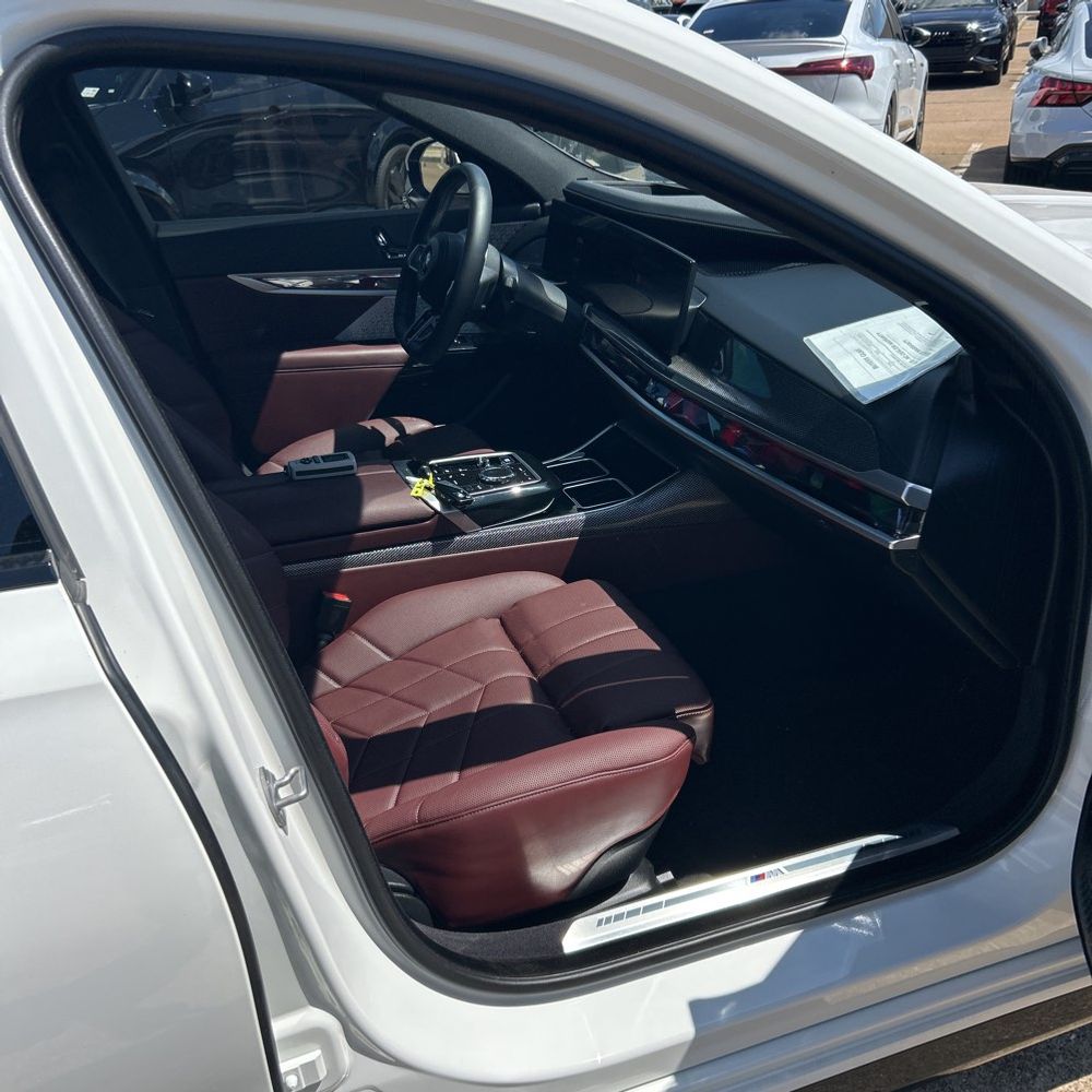 2023 BMW i7 xDrive60