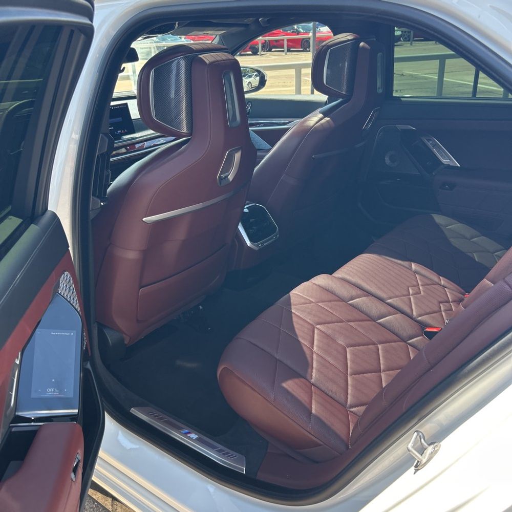 2023 BMW i7 xDrive60