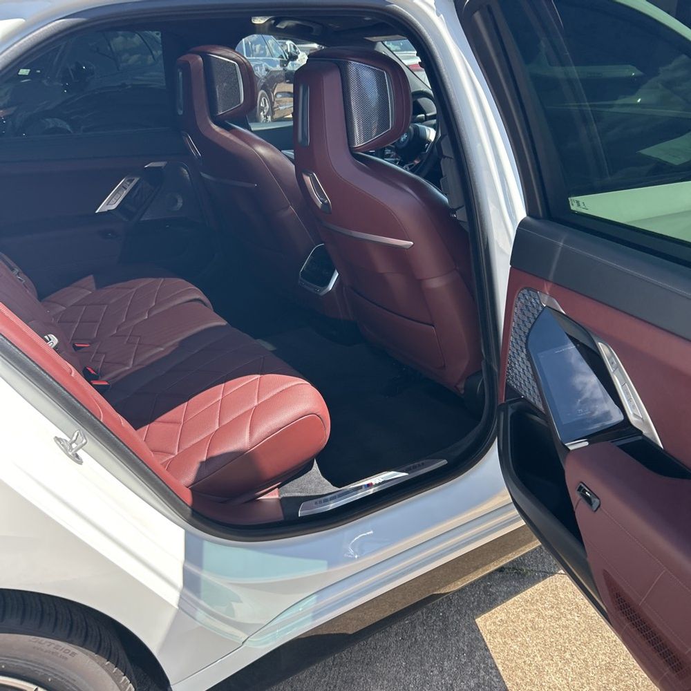 2023 BMW i7 xDrive60