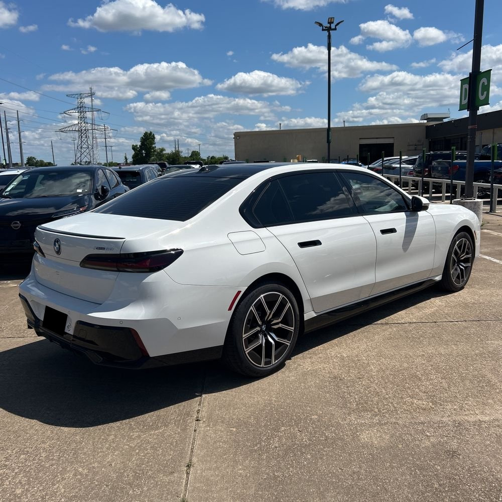 2023 BMW i7 xDrive60