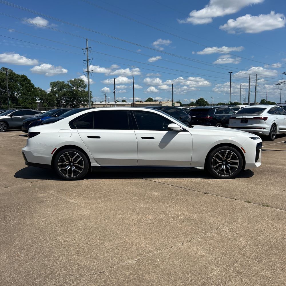 2023 BMW i7 xDrive60