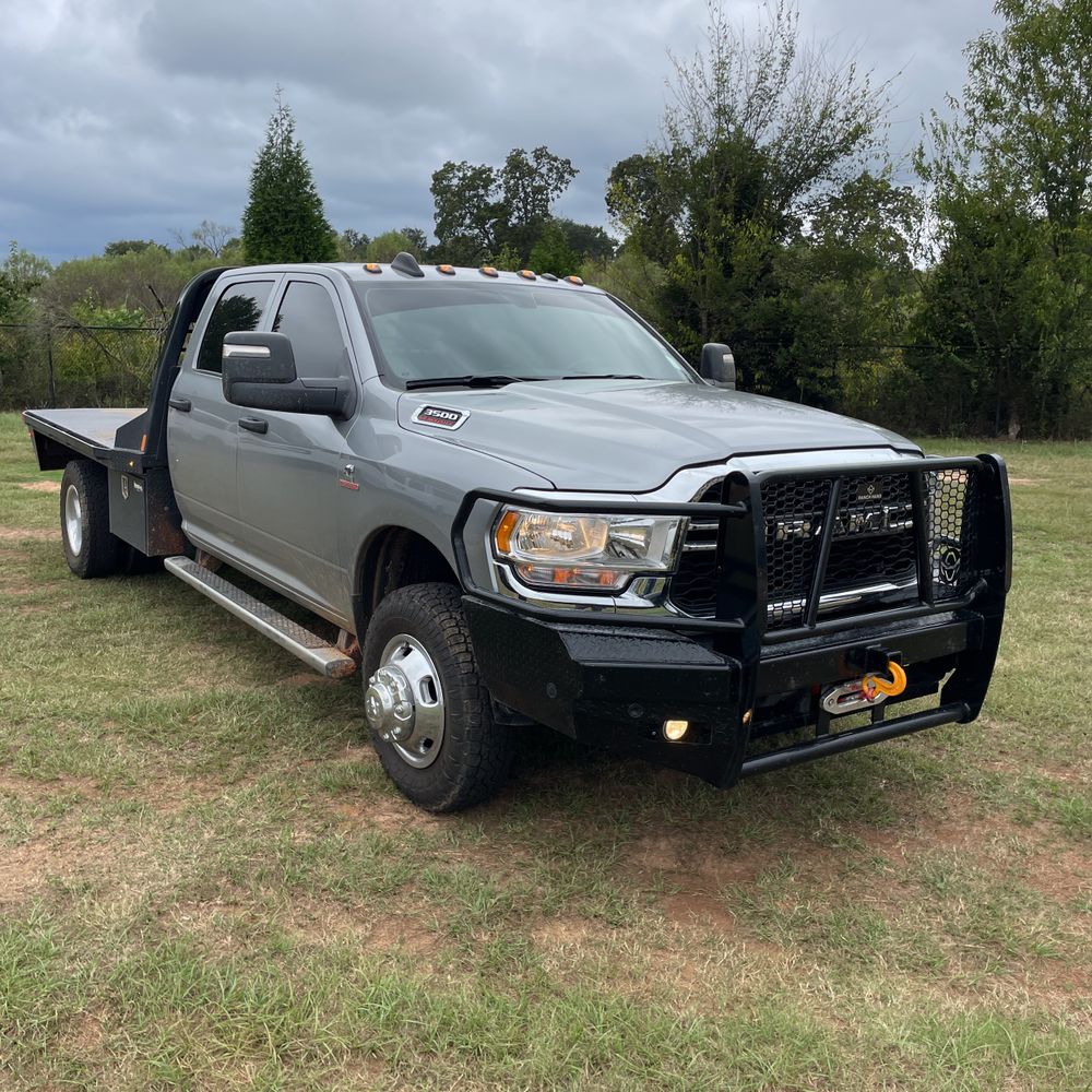 2024 Ram 3500 Cab/Chassis Laramie