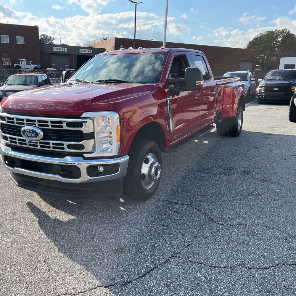 2023 Ford F-350 Super Duty XLT