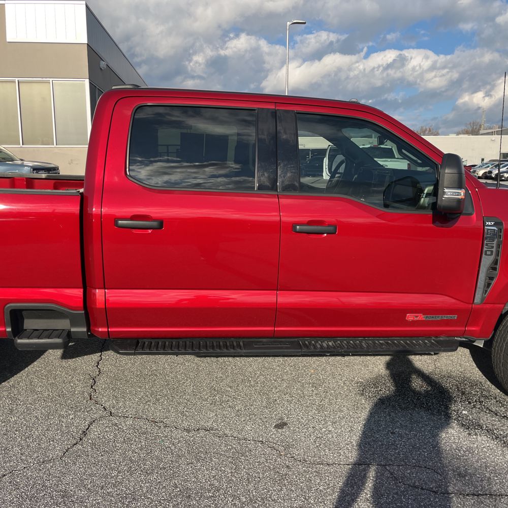 2023 Ford F-350 Super Duty XLT