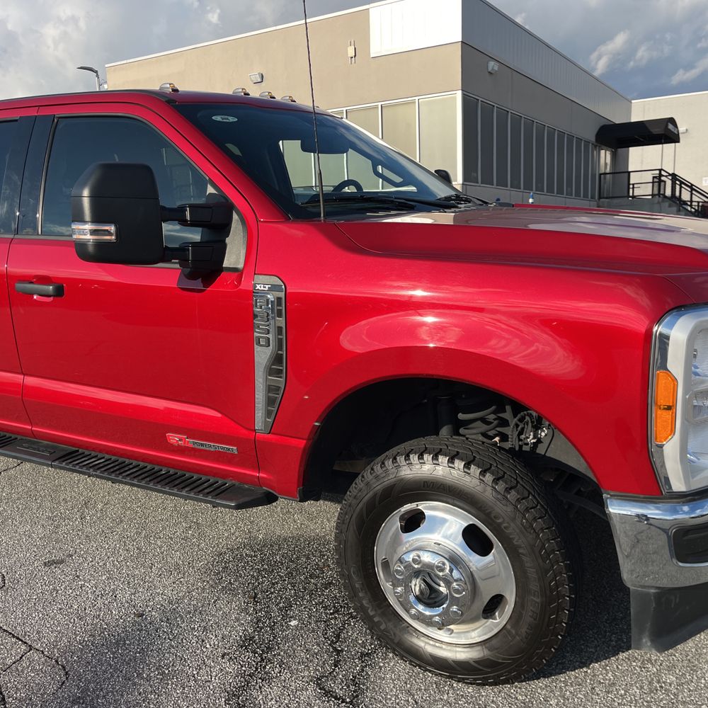2023 Ford F-350 Super Duty XLT