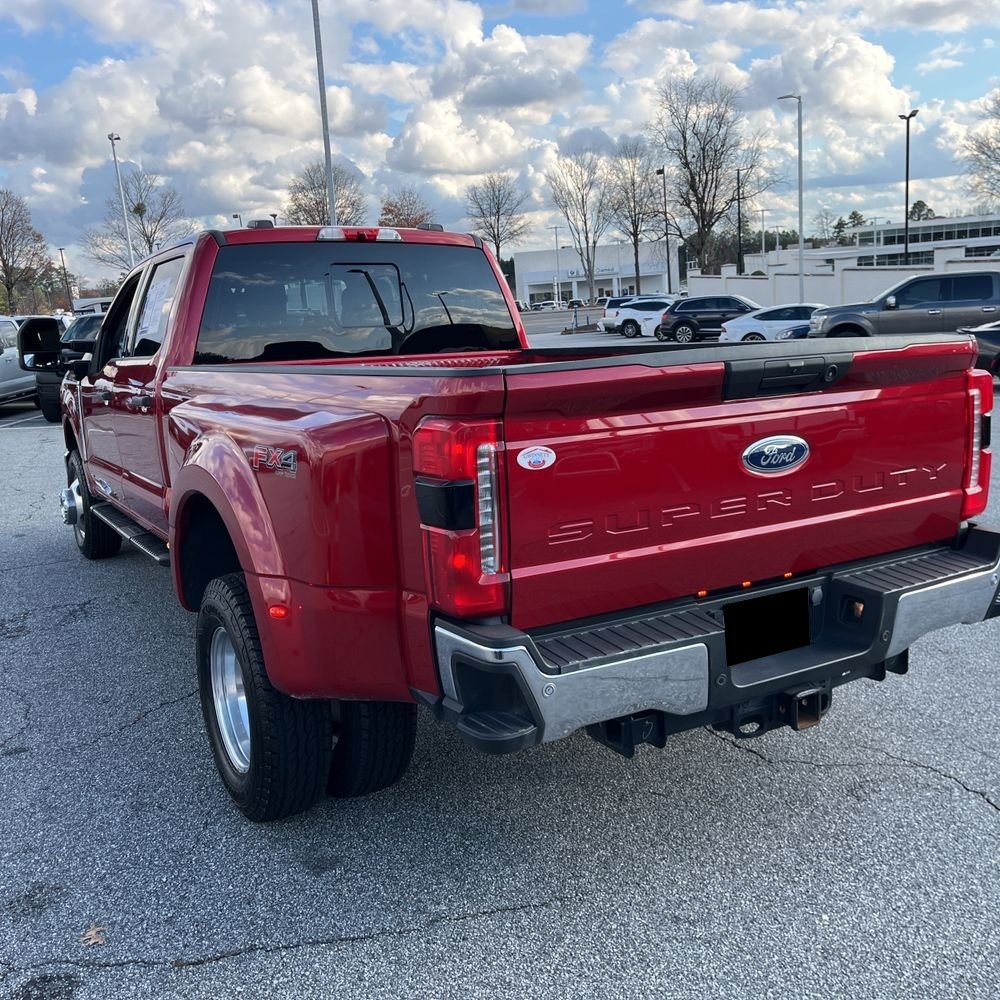 2023 Ford F-350 Super Duty XLT