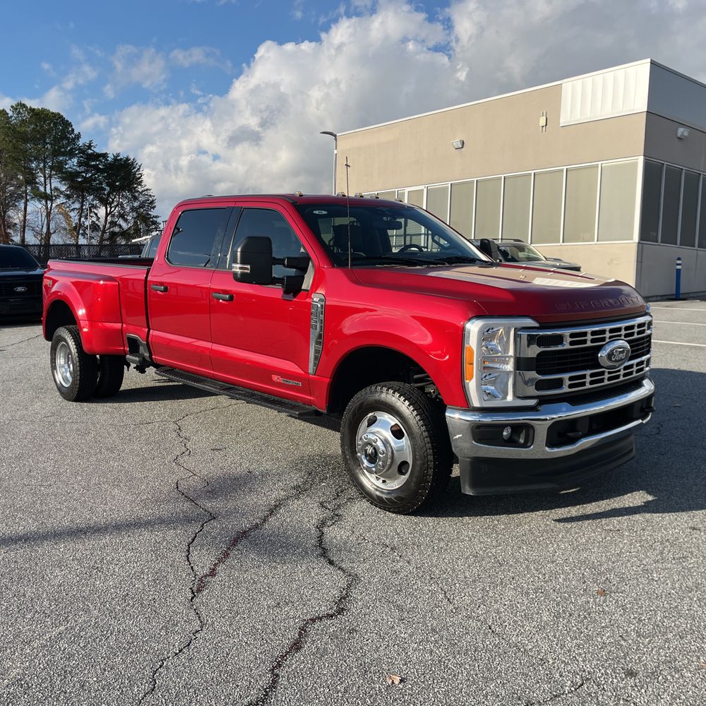 2023 Ford F-350 Super Duty XLT