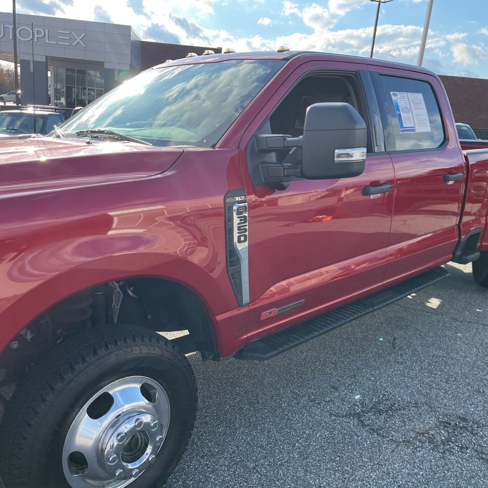2023 Ford F-350 Super Duty XLT