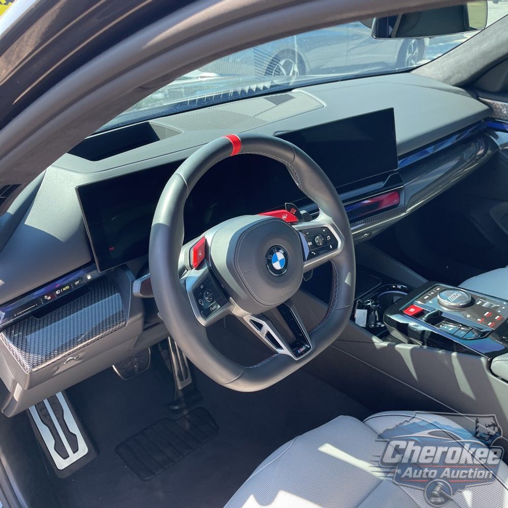 2025 BMW M5 Base