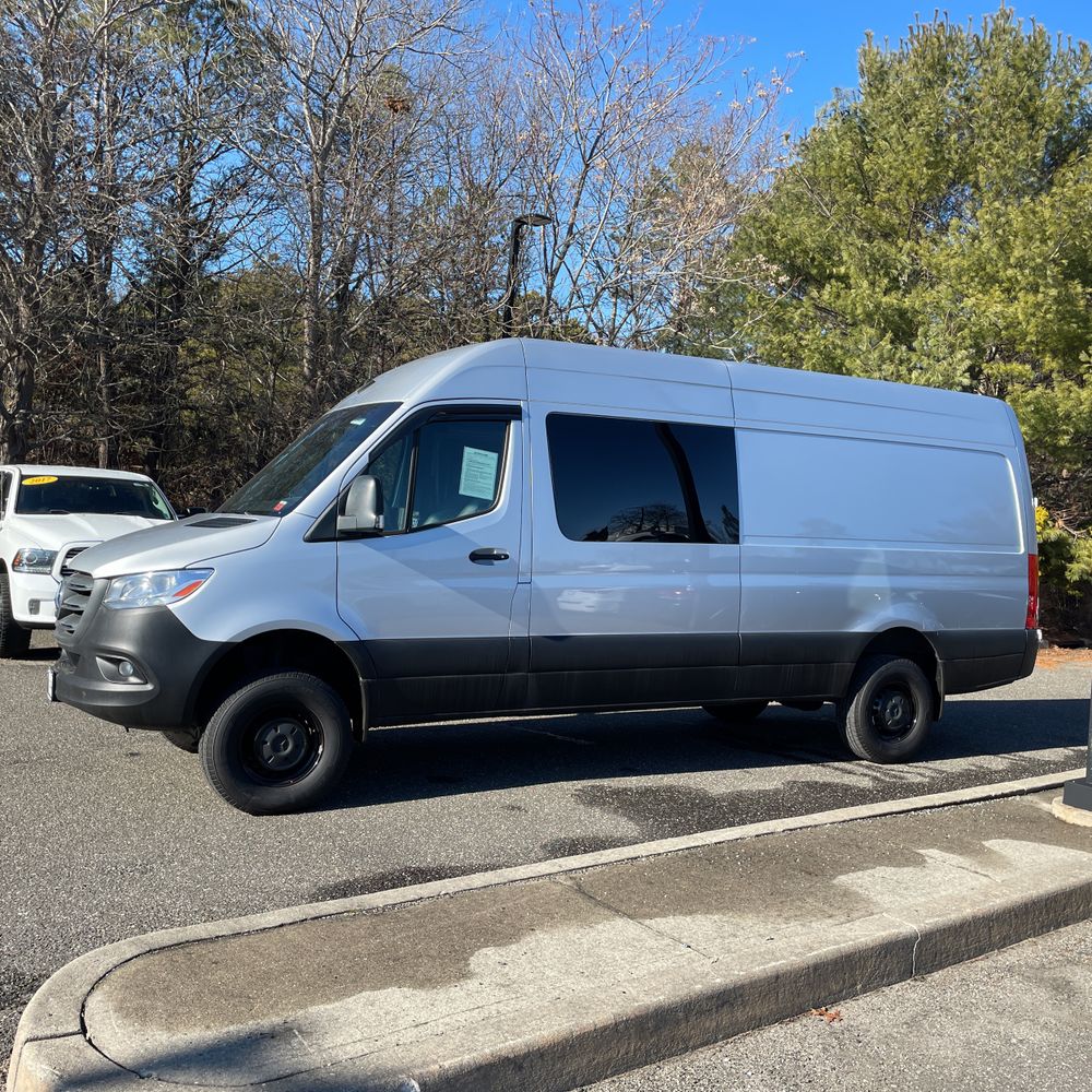 2022 Mercedes-Benz Sprinter 2500