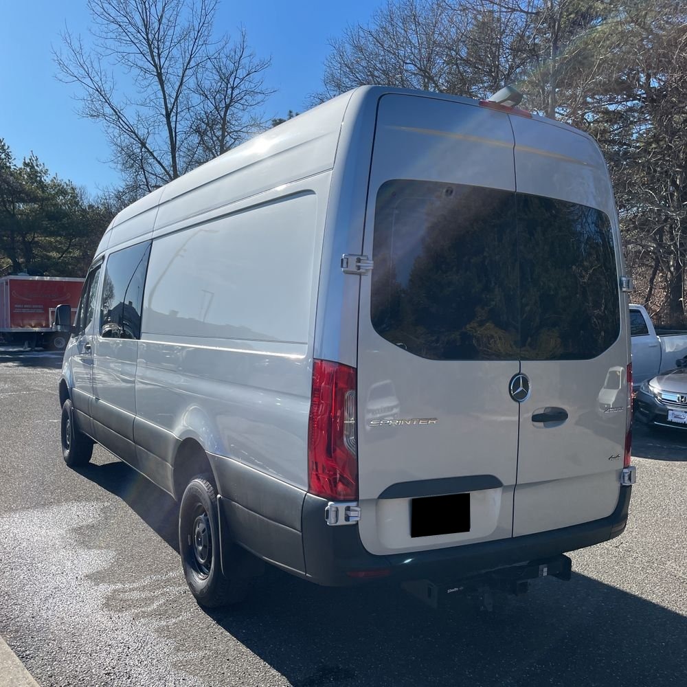 2022 Mercedes-Benz Sprinter 2500