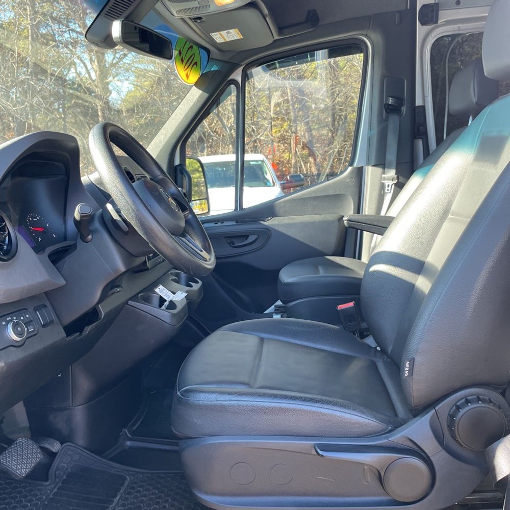2022 Mercedes-Benz Sprinter 2500