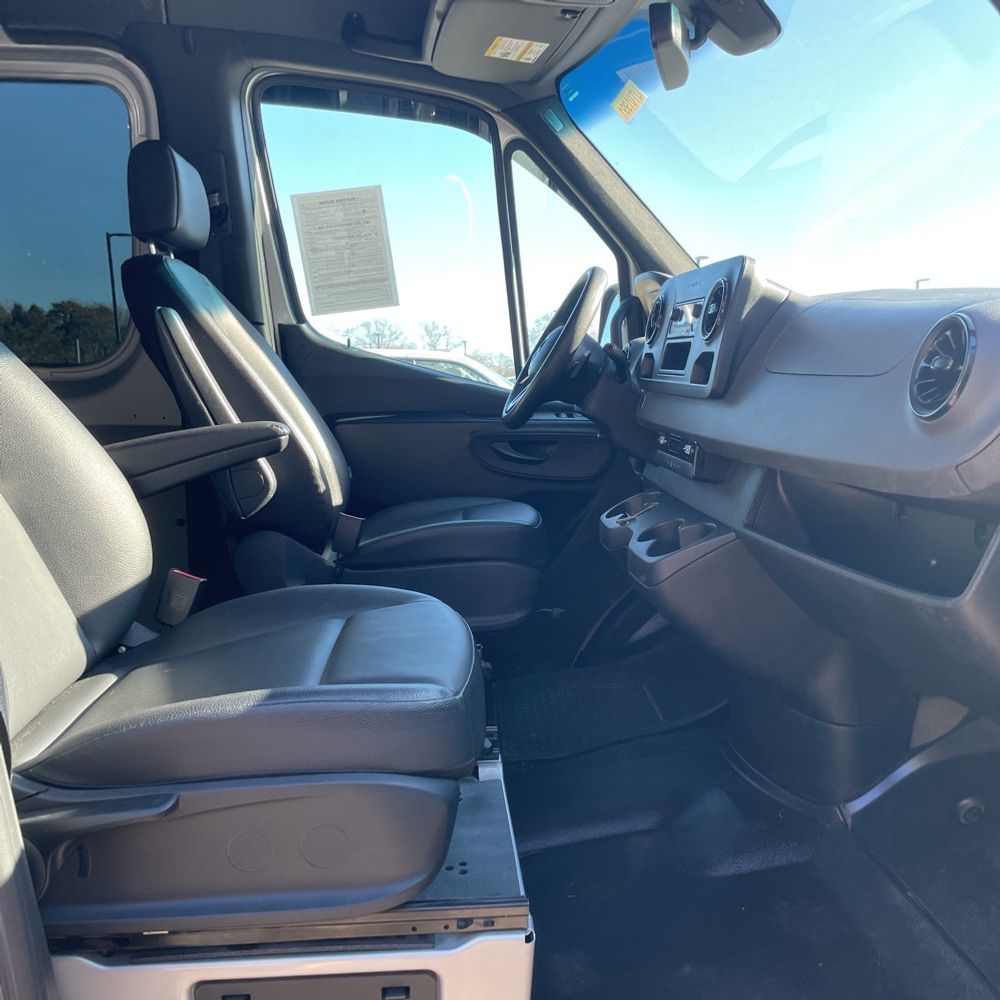 2022 Mercedes-Benz Sprinter 2500