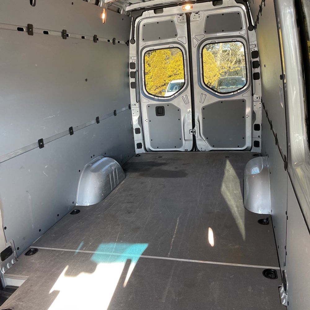 2022 Mercedes-Benz Sprinter 2500