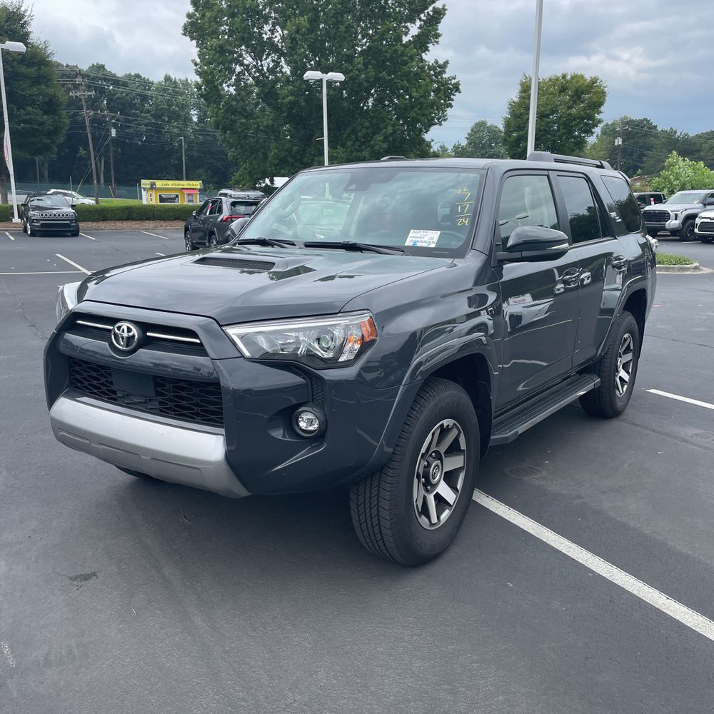 2024 Toyota 4Runner TRD Off-Road Premium