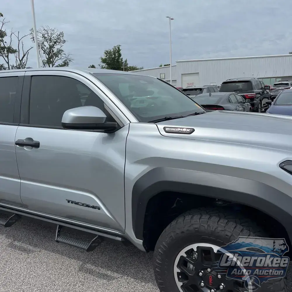 2025 Toyota Tacoma TRD Off-Road HV
