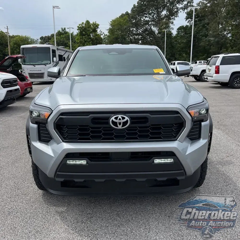 2025 Toyota Tacoma TRD Off-Road HV