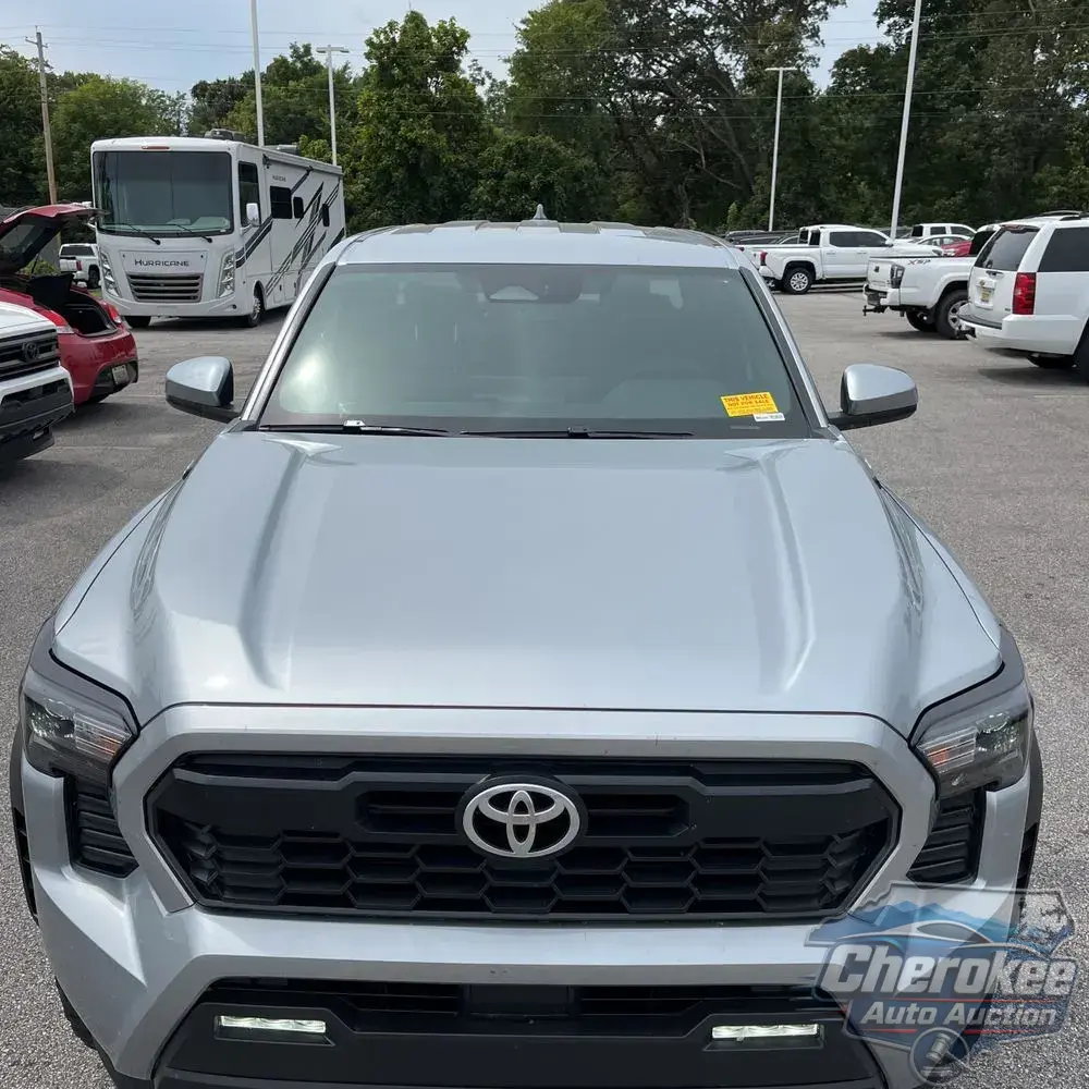 2025 Toyota Tacoma TRD Off-Road HV