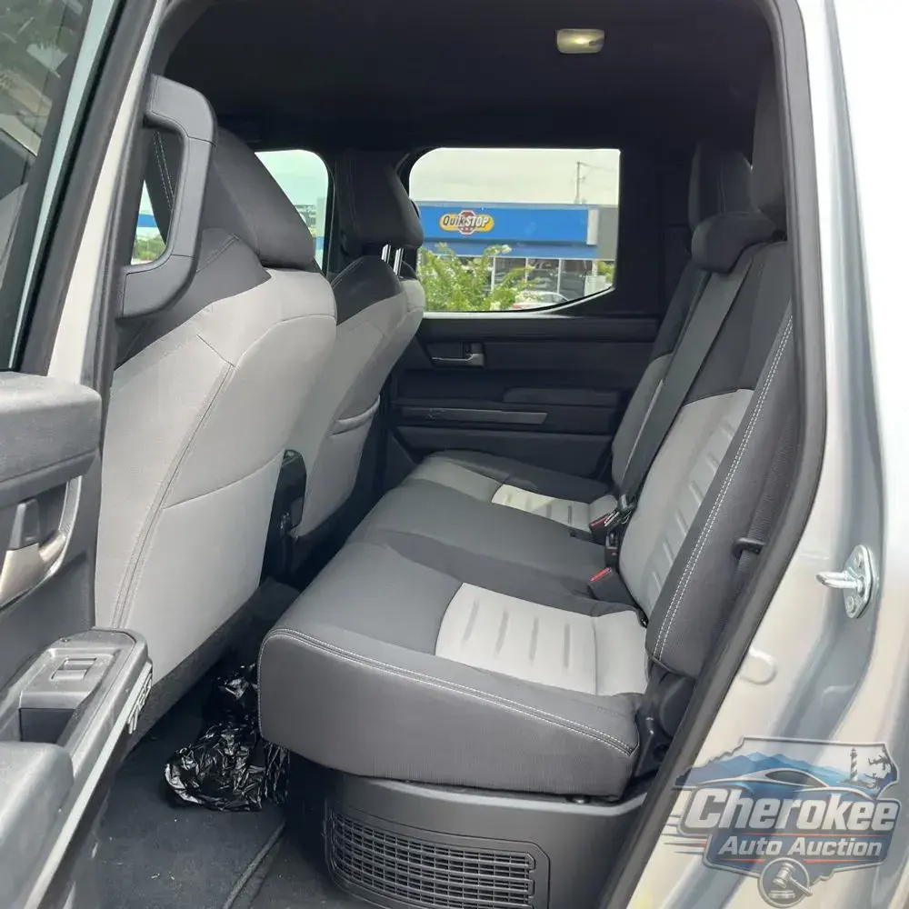 2025 Toyota Tacoma TRD Off-Road HV