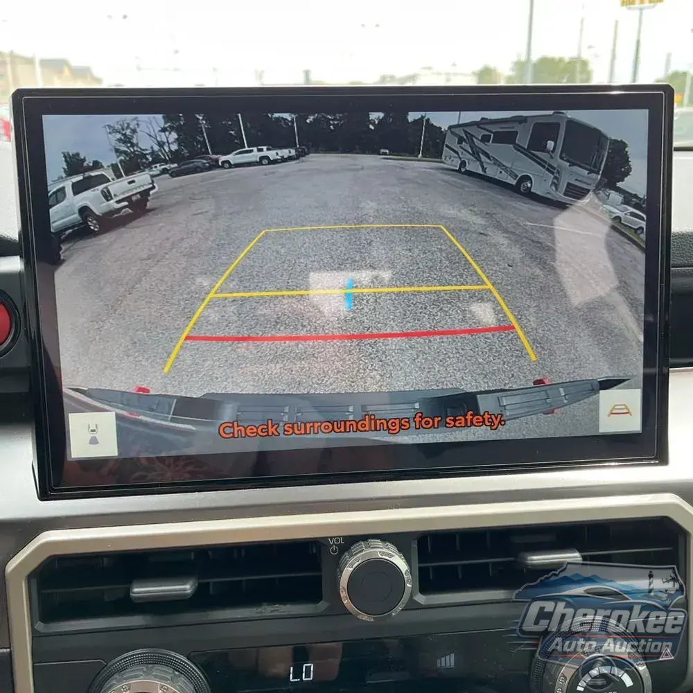 2025 Toyota Tacoma TRD Off-Road HV