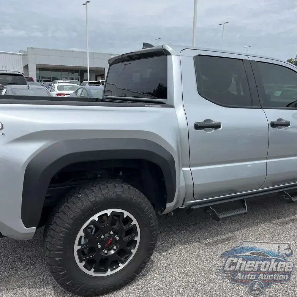2025 Toyota Tacoma TRD Off-Road HV