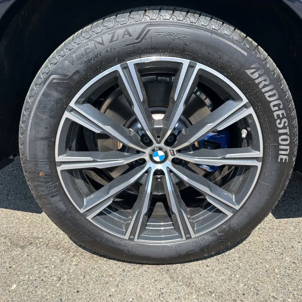 2024 BMW X5 M60i