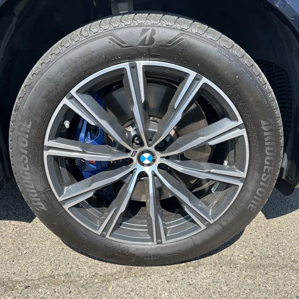 2024 BMW X5 M60i